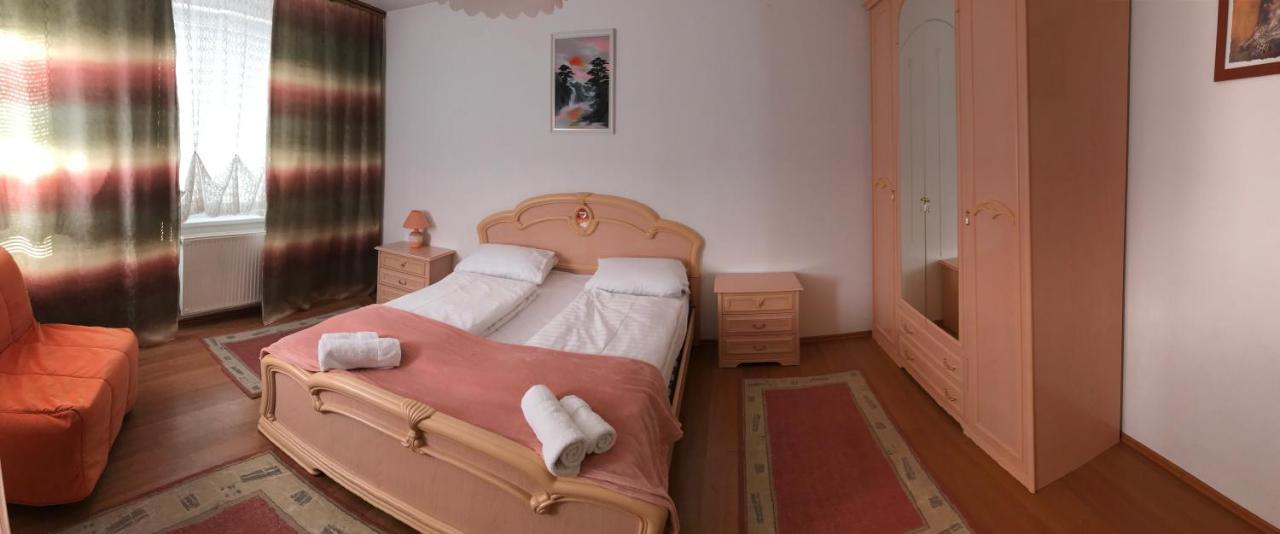 Lotusz Apartments In Nyíregyháza Extérieur photo