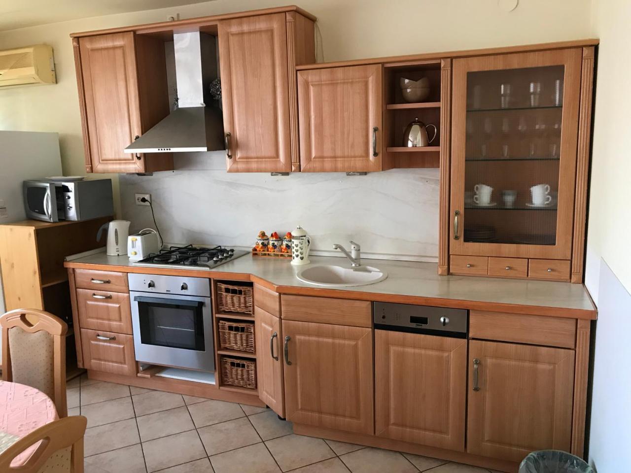 Lotusz Apartments In Nyíregyháza Extérieur photo