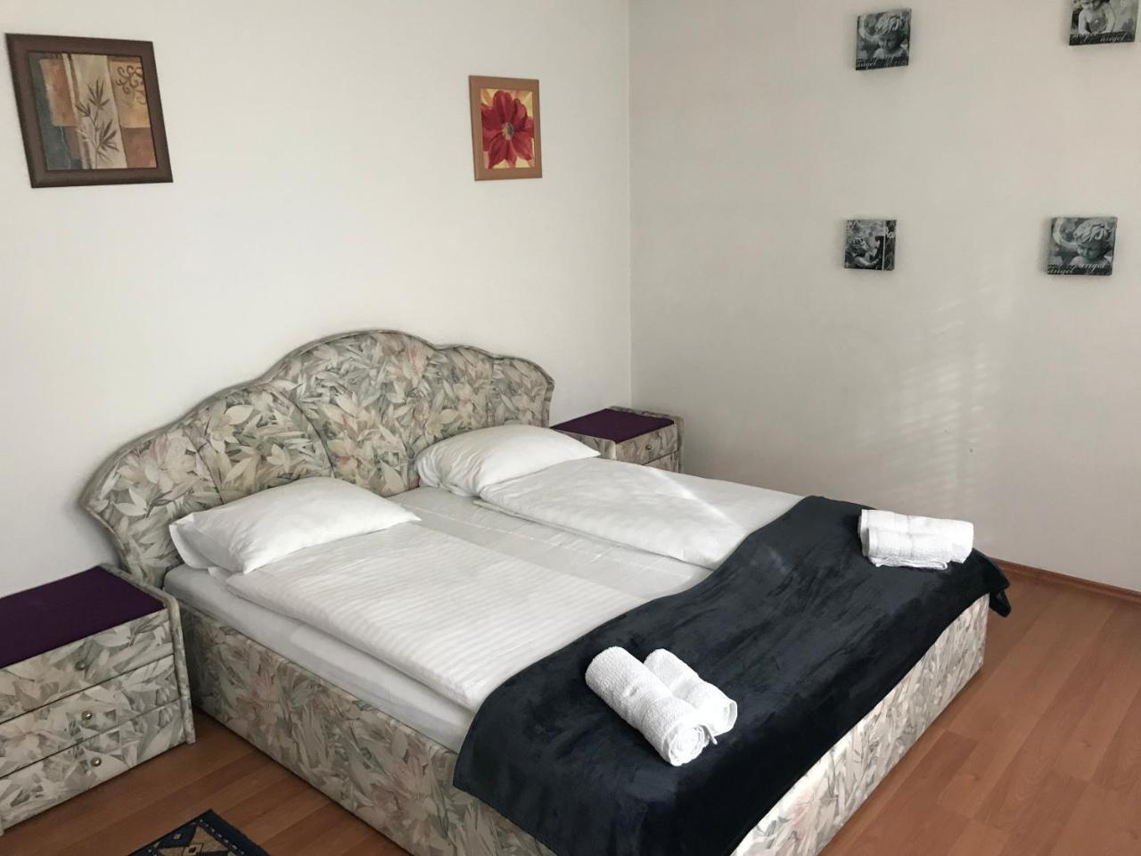 Lotusz Apartments In Nyíregyháza Extérieur photo