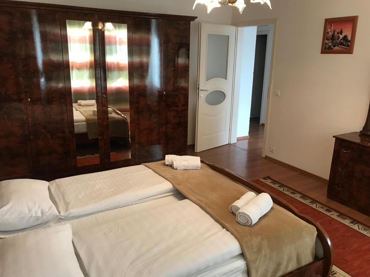 Lotusz Apartments In Nyíregyháza Extérieur photo