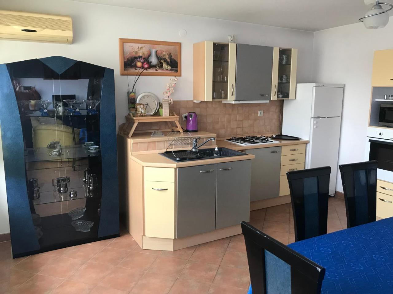 Lotusz Apartments In Nyíregyháza Extérieur photo