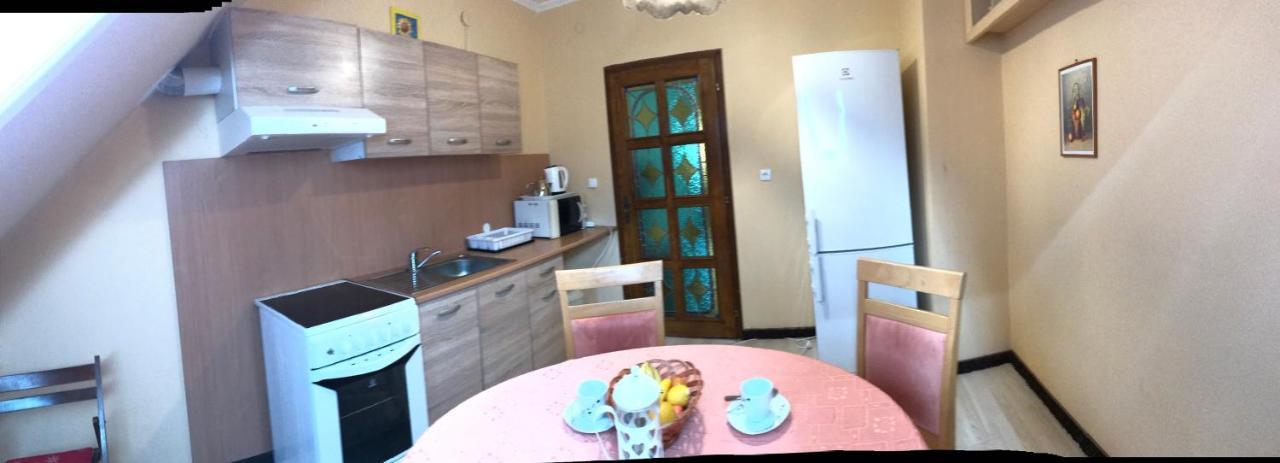Lotusz Apartments In Nyíregyháza Extérieur photo