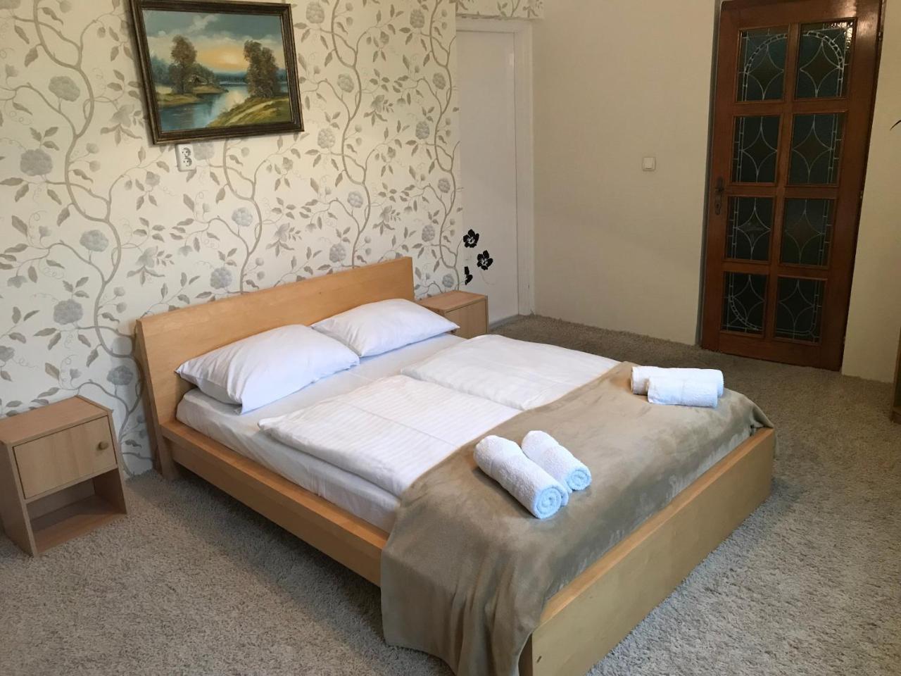 Lotusz Apartments In Nyíregyháza Extérieur photo